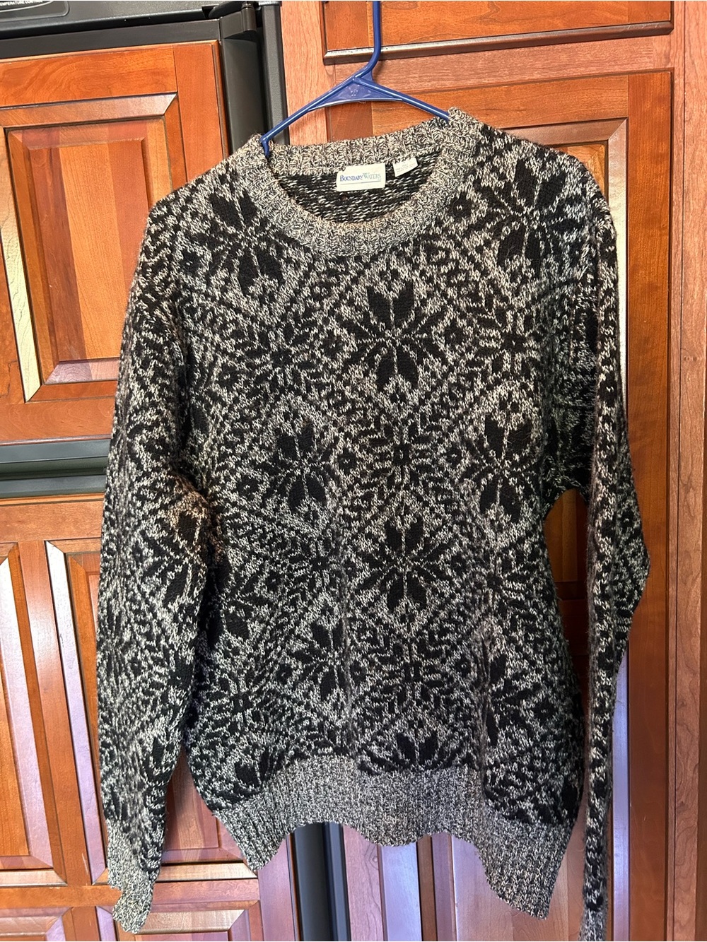 Vintage Boundary Waters 100% Shetland Wool Snowflake Sweater, Italy, Mens Large